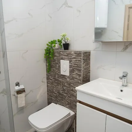 Urban Living Apartment *